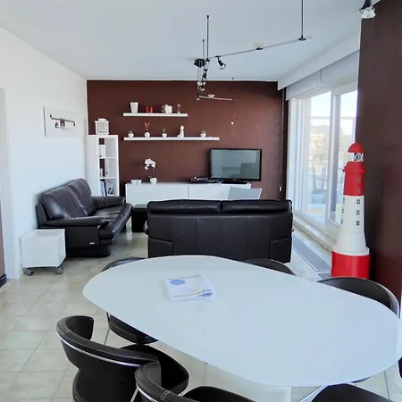 Lägenhet Seaside Serenity Apartment, Cleaning Included